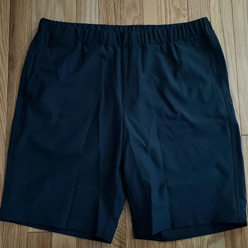 Pull on short